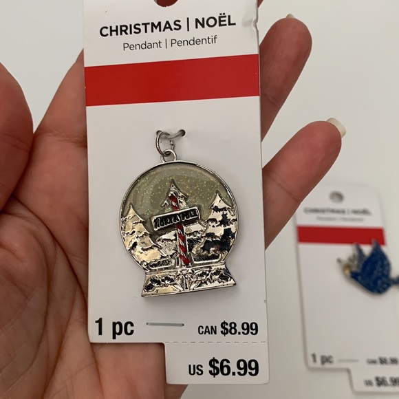 Christmas pendants brand new with tags - Picture 3 of 3